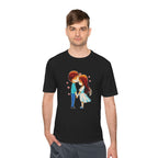 Cute Couple Cartoon Tee — Kissing Love Illustration T-Shirt for Couples & Valentine’s Day
